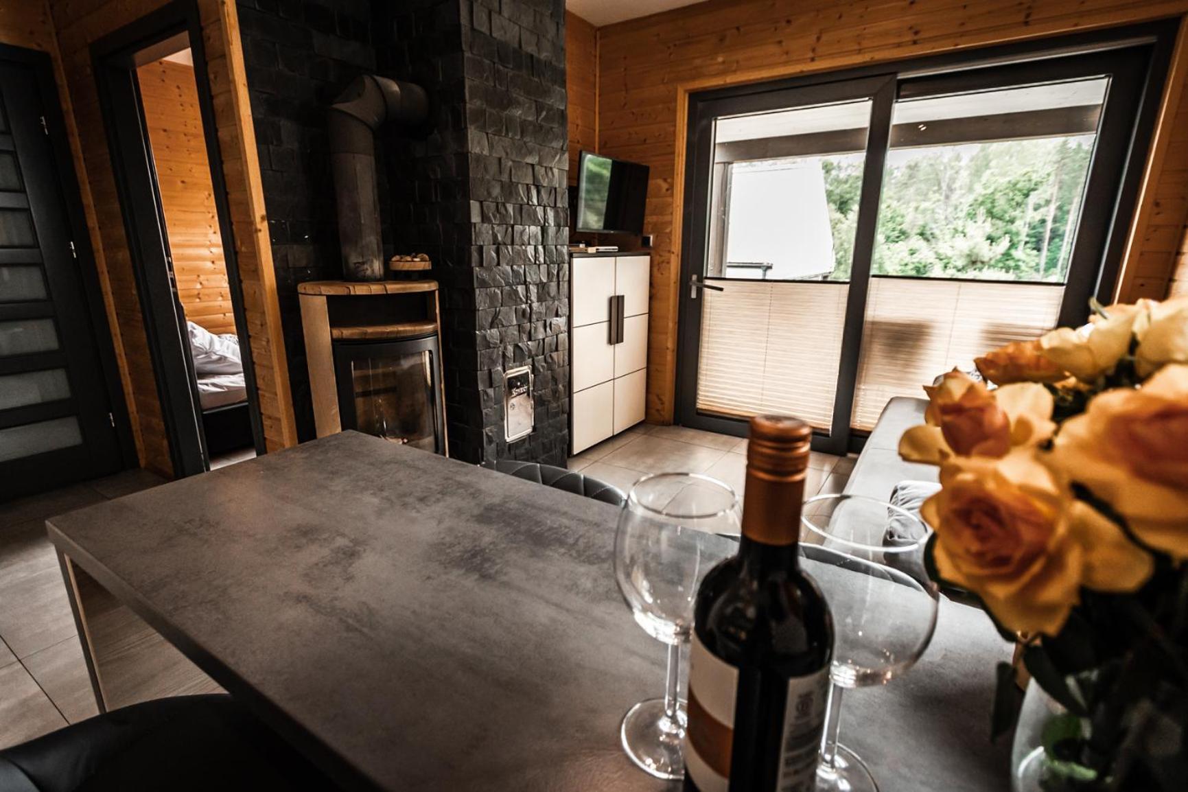Osada Skoczkowo Komfortowe Domki Z Jacuzzi Nad Jeziorem- Sauna- Balia- Prywatny Staw Wedkarski Podiazy Kültér fotó