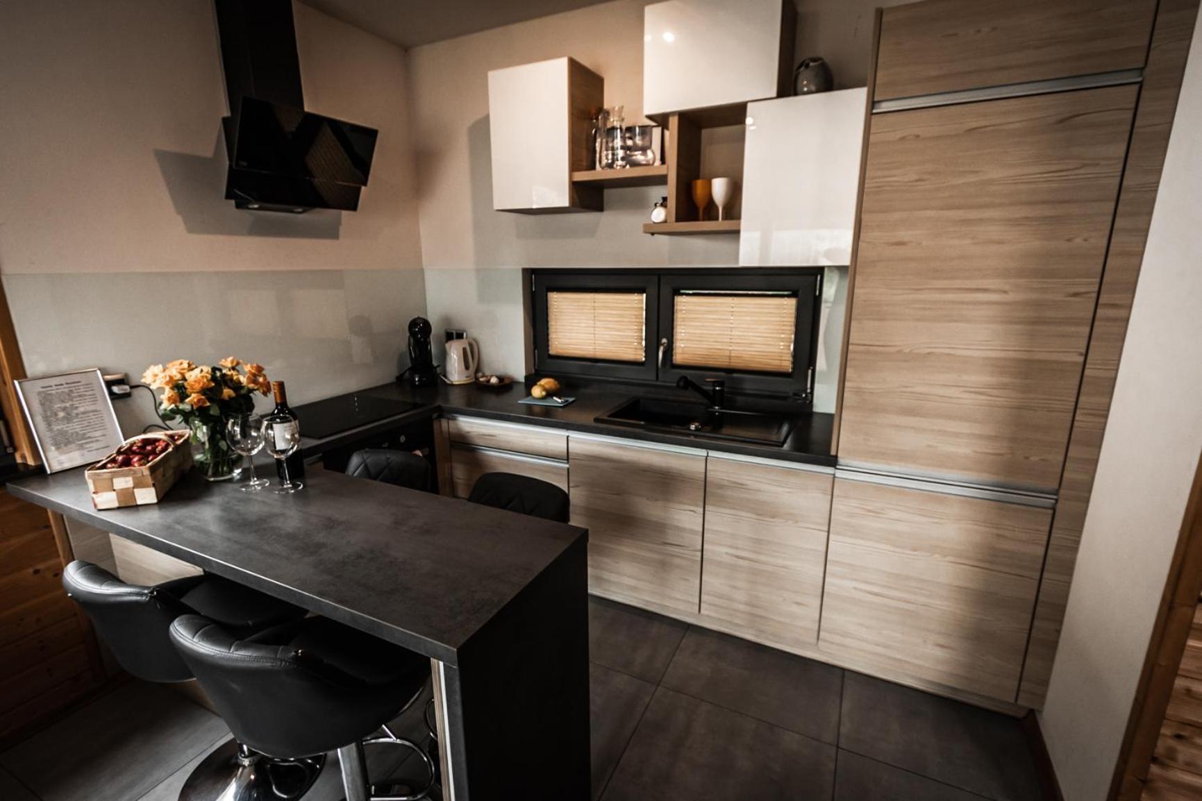 Osada Skoczkowo Komfortowe Domki Z Jacuzzi Nad Jeziorem- Sauna- Balia- Prywatny Staw Wedkarski Podiazy Kültér fotó